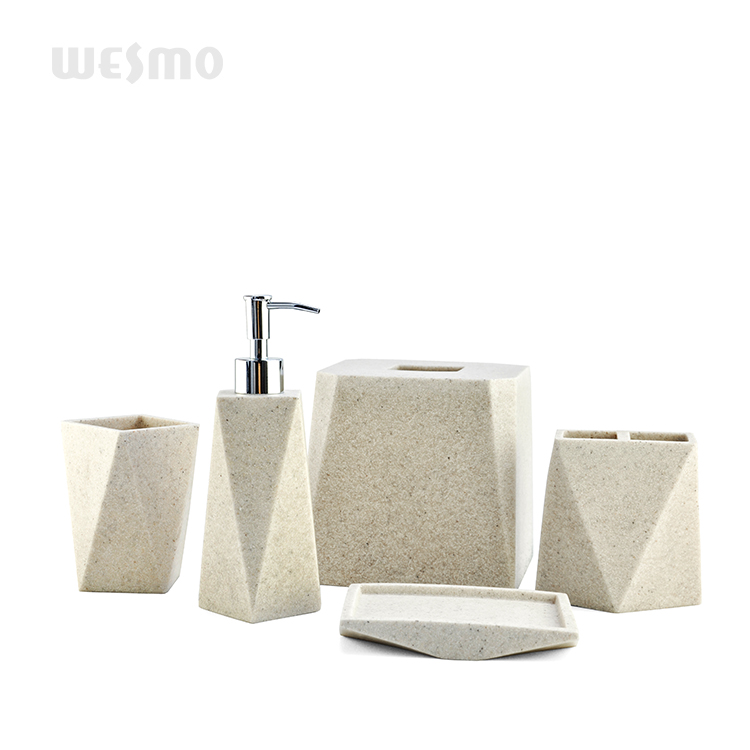 Custom design sandy polyresin bathroom decor hotel bathroom accessories set